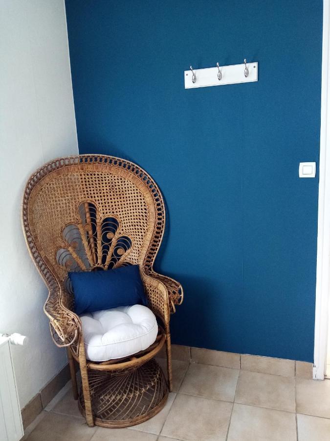 Maison Aux Volets Bleus Quévert Buitenkant foto