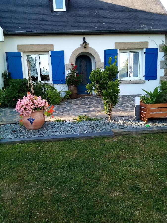 Maison Aux Volets Bleus Quévert Buitenkant foto